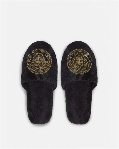 Studded Medusa Slippers Print 